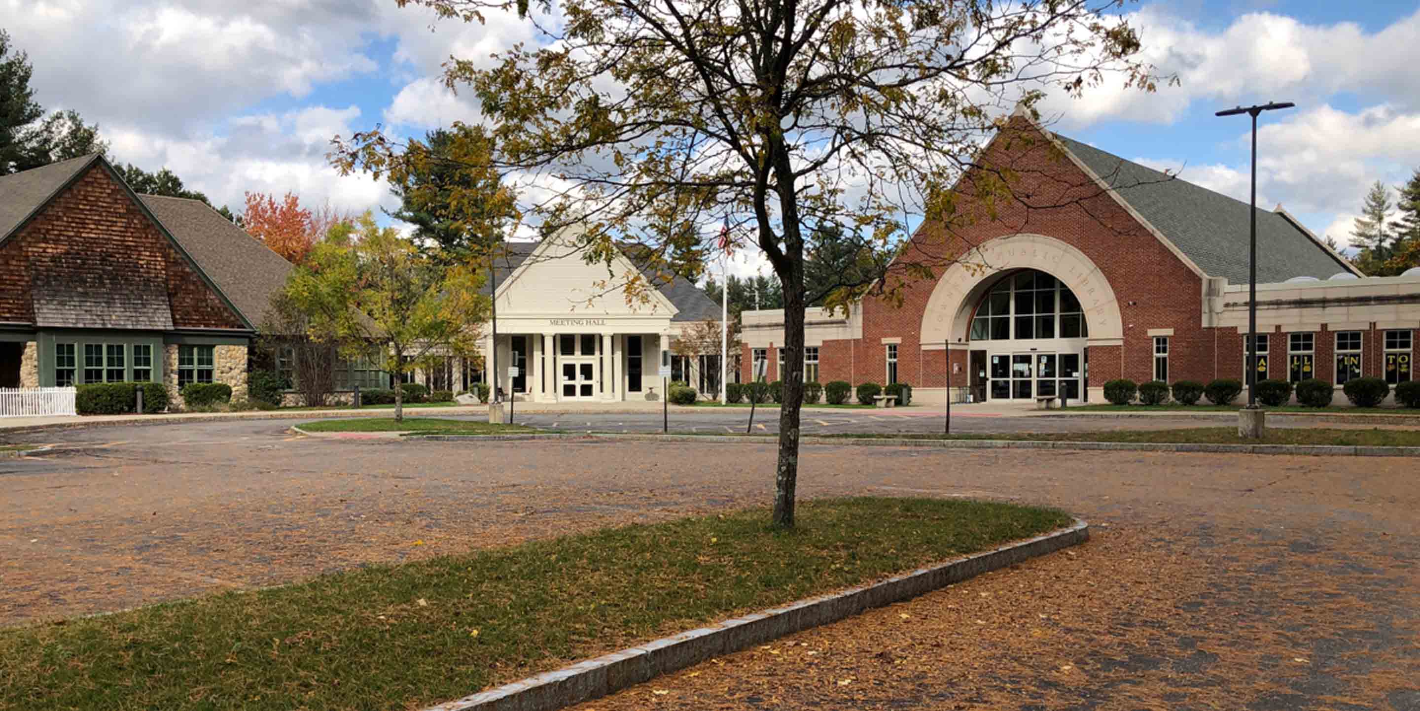 exterior parking lot and front of Townsend Meeting Hall and Public Library